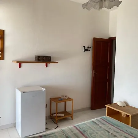 Vacanze Salina Matrimoniale Con Terrazzo 게스트하우스 *